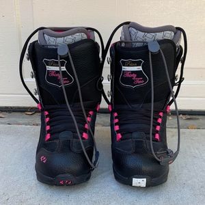 Thirty Two (32) Women's Prion Snowboard Boots